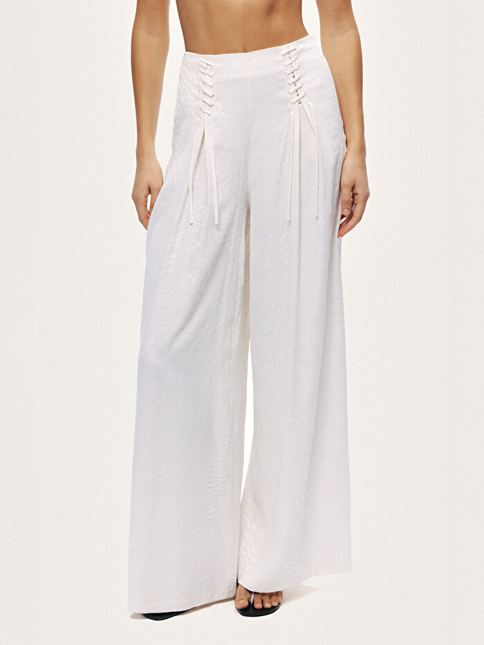 Nocturne Kuş Gözü Detaylı Geniş Paça Pantolon