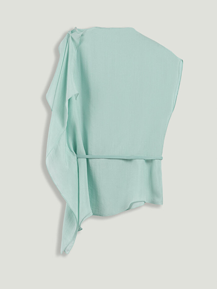 Nocturne Kemer Detaylı Asimetrik Bluz