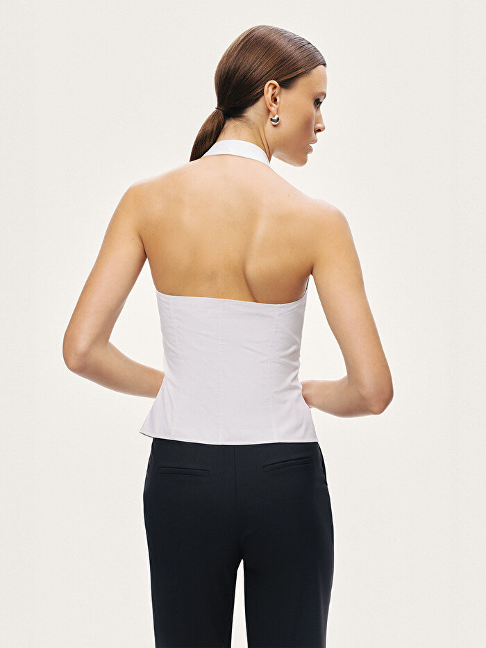 Nocturne Aksesuar Detaylı Halter Yaka Bluz