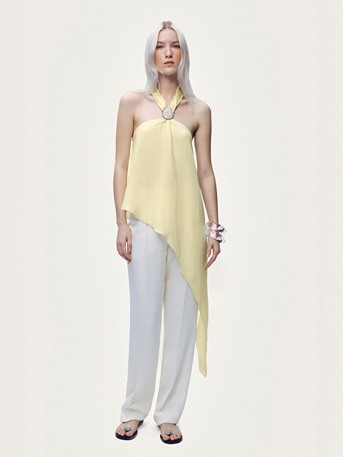 Nocturne Aksesuar Detaylı Asimetrik Bluz