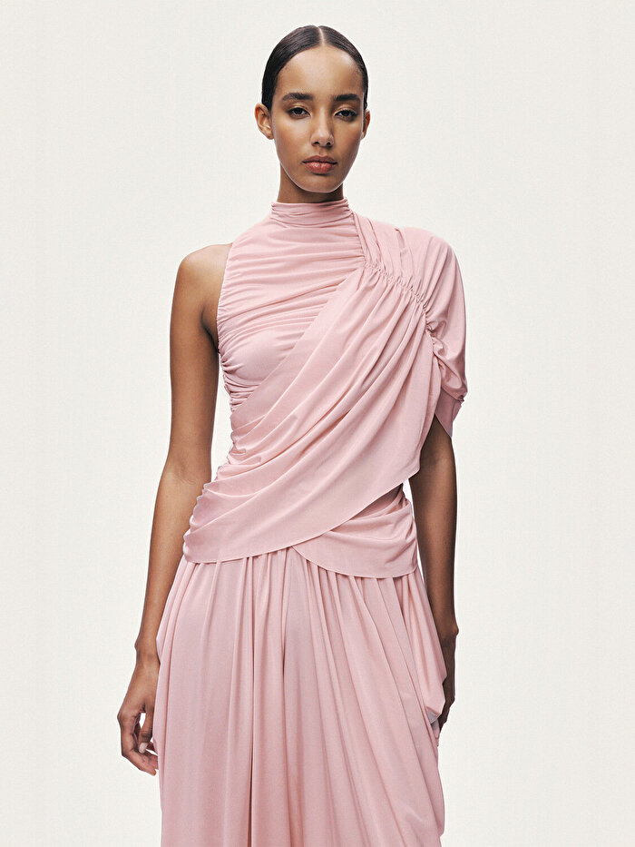 Nocturne Asimetrik Kol Detaylı Drapeli Bluz