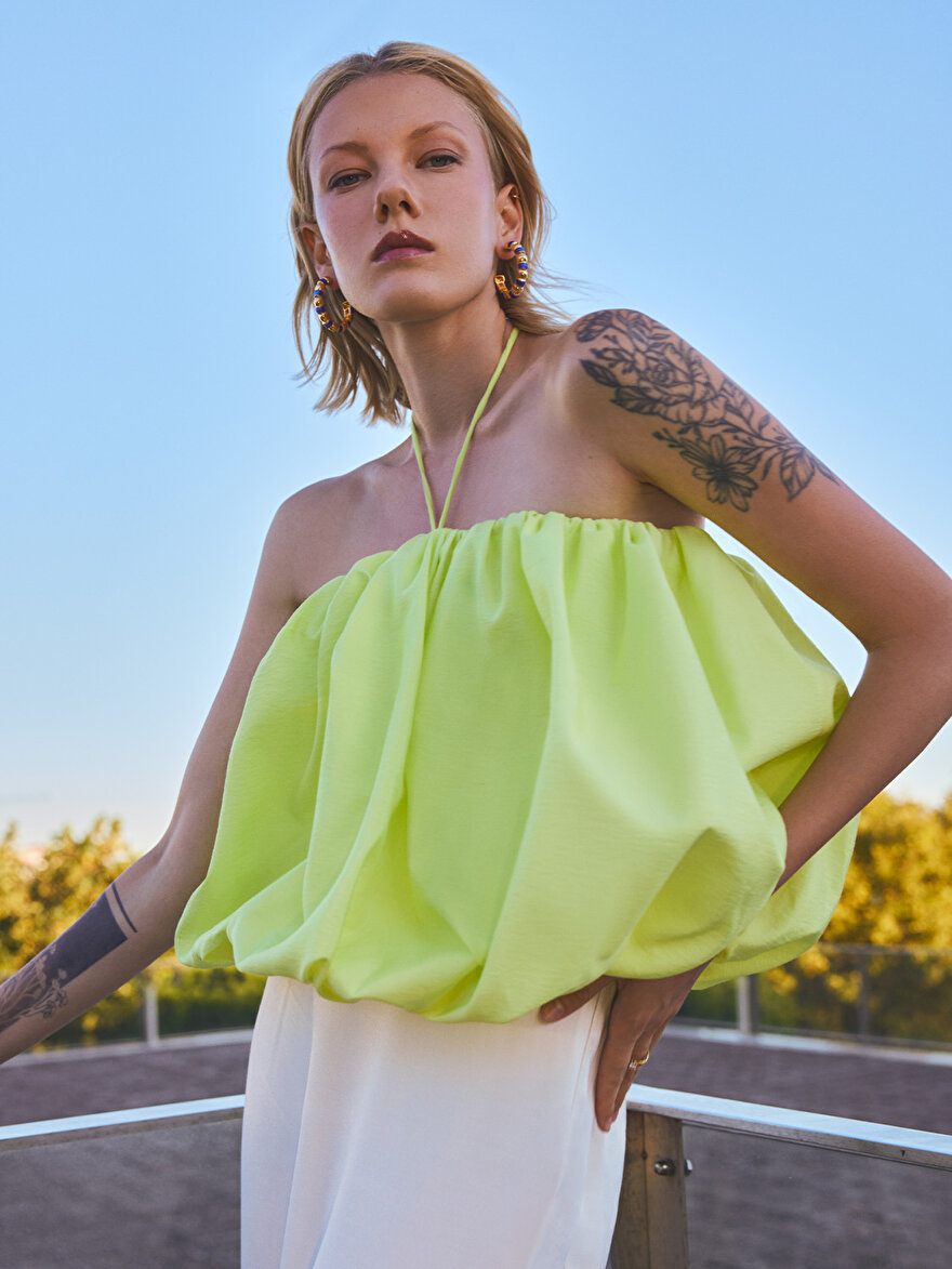 Nocturne Büzgü Detaylı Crop Top