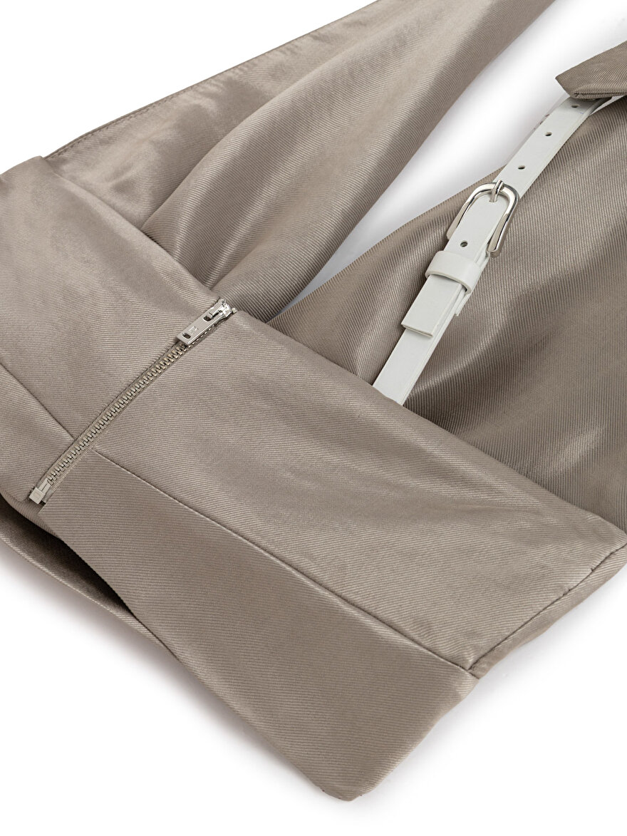 Nocturne Sırt Dekolteli Kemerli Bluz