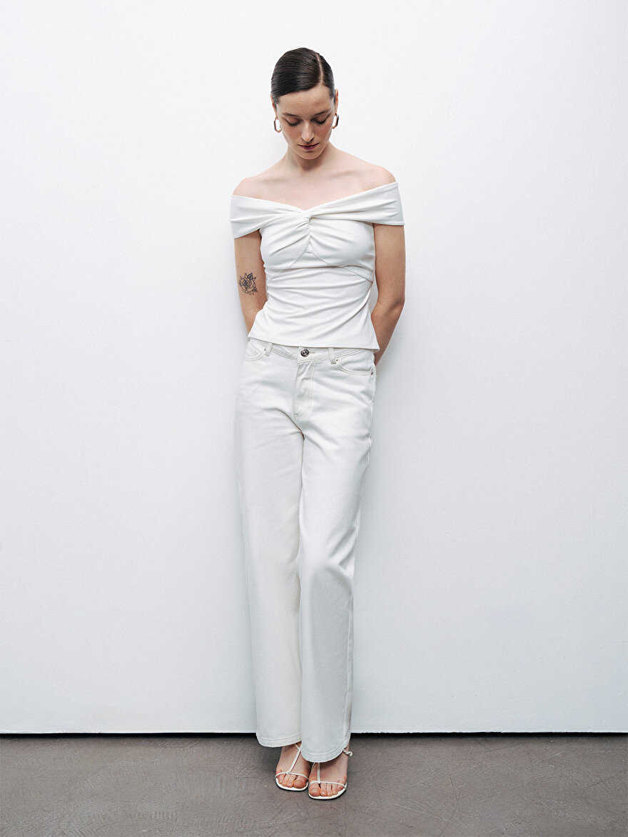 Nocturne Burgu Detaylı Bluz