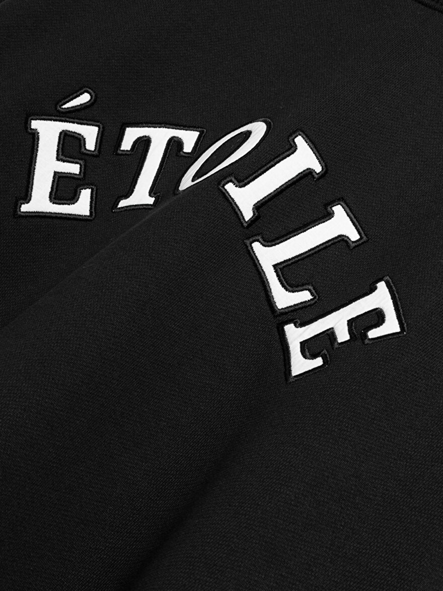 Nocturne Dokuma Yazılı Sweatshirt