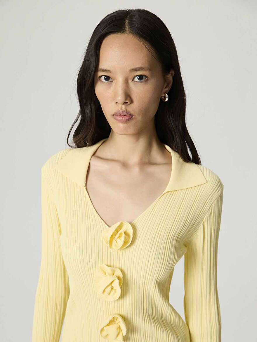 Nocturne Çiçek Detaylı Triko