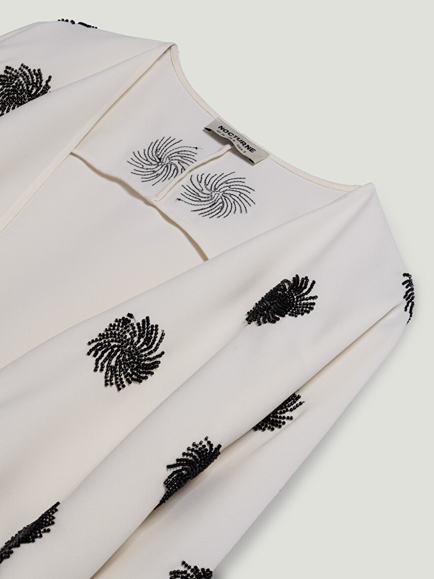 Nocturne Nakış İşlemeli Kimono