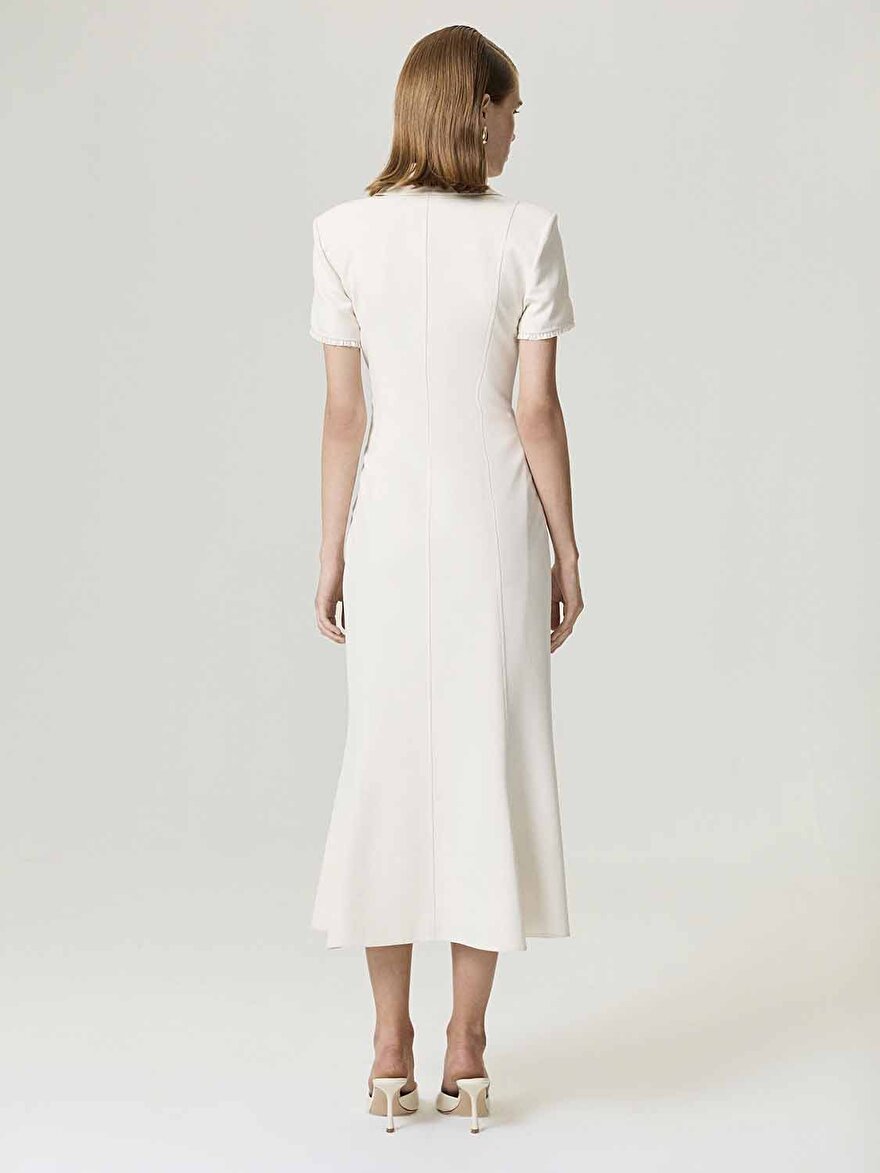 Nocturne Çiçek Düğme Aksesuarlı Maxi Elbise