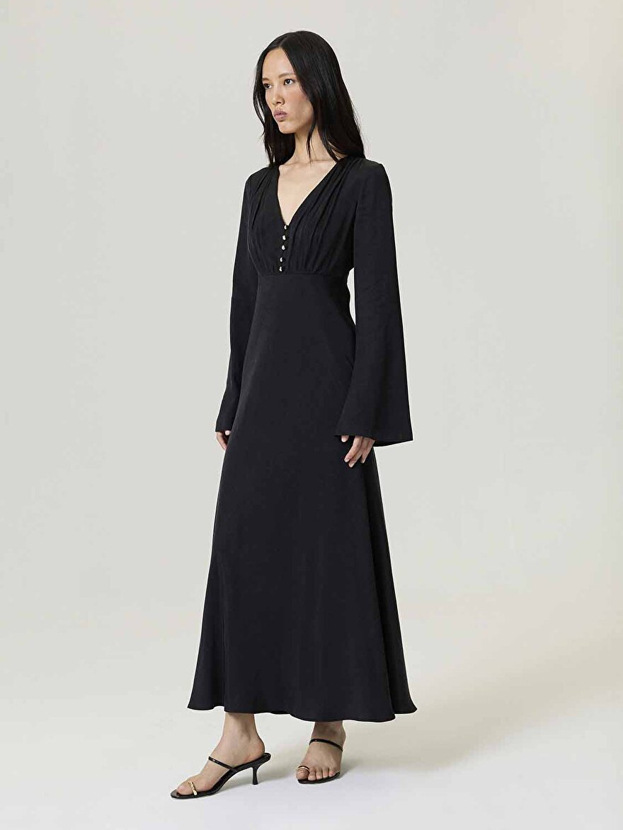 Nocturne Kristal Düğme Aksesuarlı Maxi Elbise