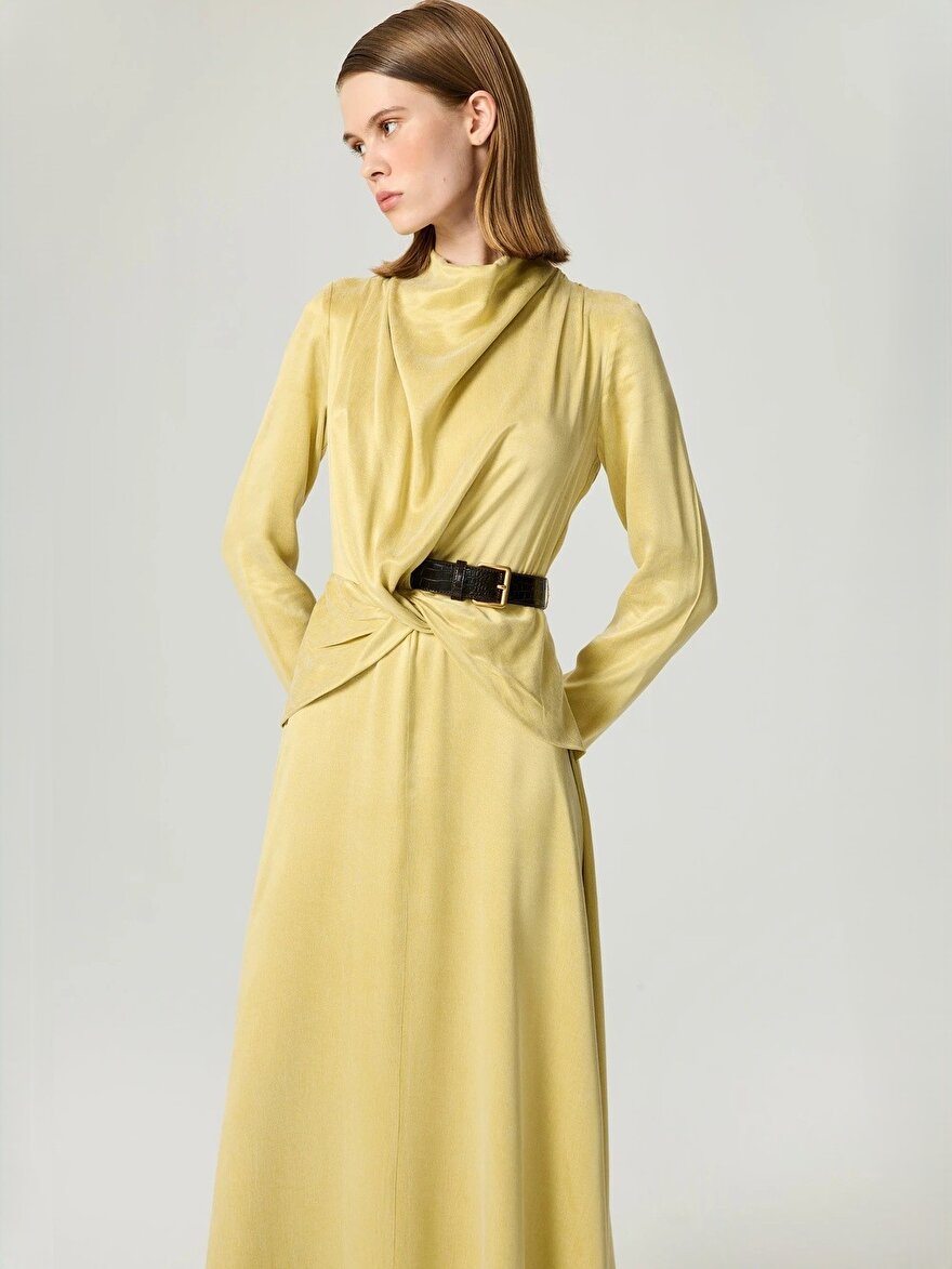 Nocturne Burgu ve Kemer Detaylı Maxi Elbise