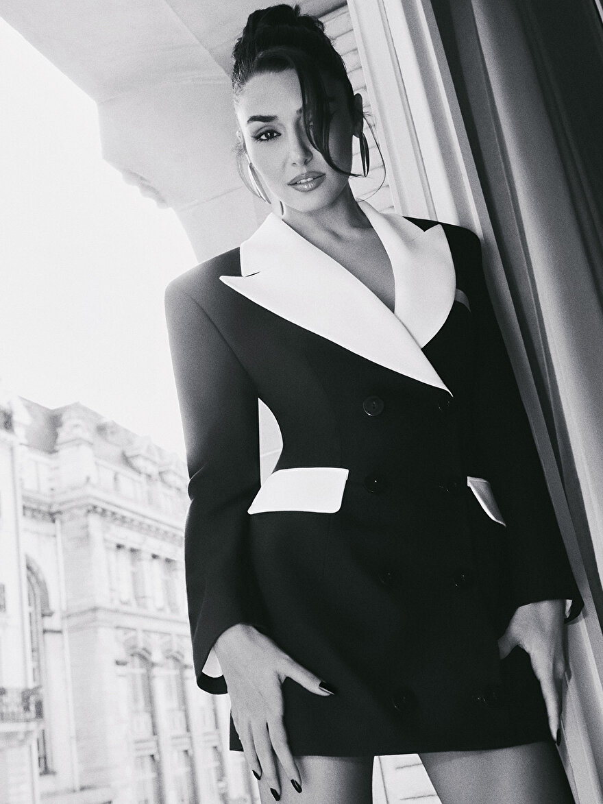 Nocturne Kontrast Detaylı Mini Elbise