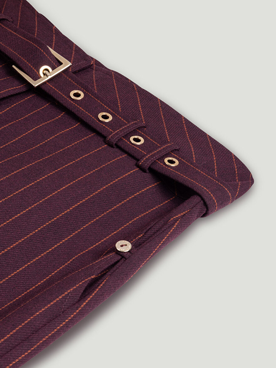 Nocturne Kemerli ve Yırtmaçlı Mini Etek