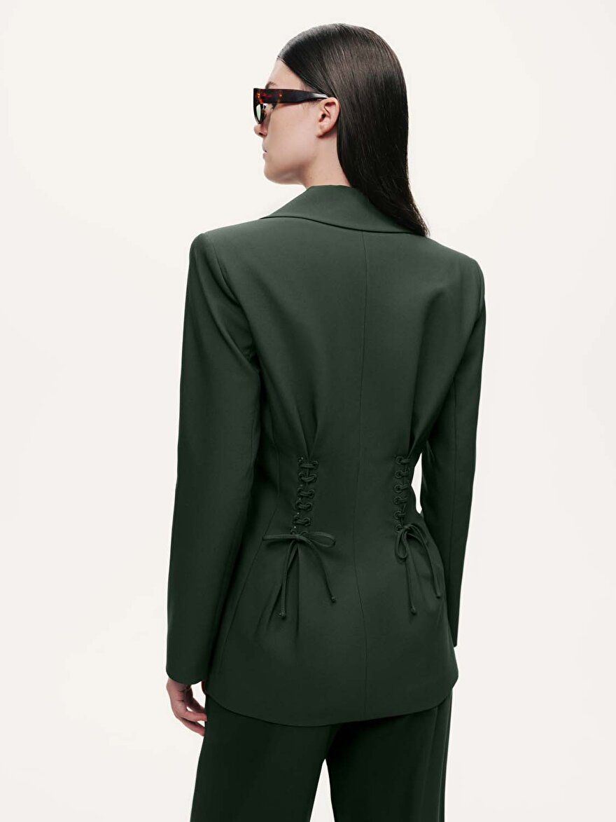 Nocturne Kurdele Detaylı Vatkalı Ceket