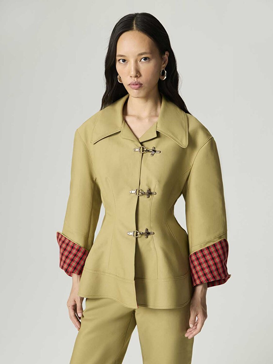 Nocturne Ekose Manşetli Kanca Aksesuarlı Ceket