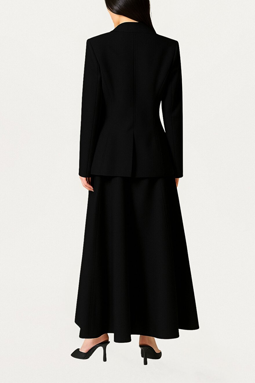 Nocturne Gold Aksesuarlı Vatkalı Ceket