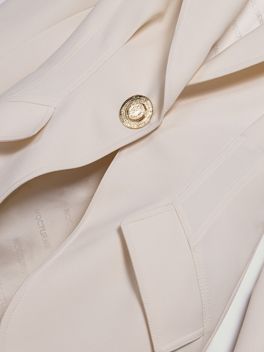 Nocturne Gold Aksesuarlı Vatkalı Ceket