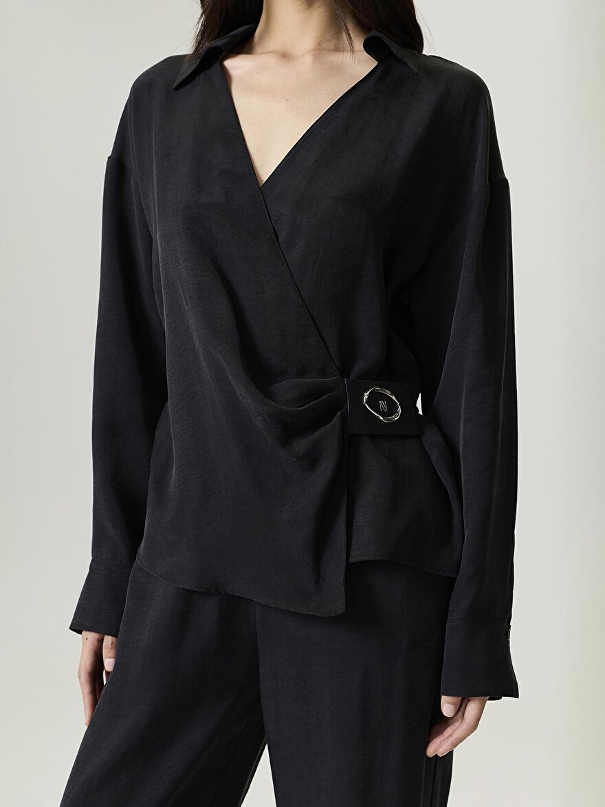 Nocturne Aksesuar Detaylı Bluz