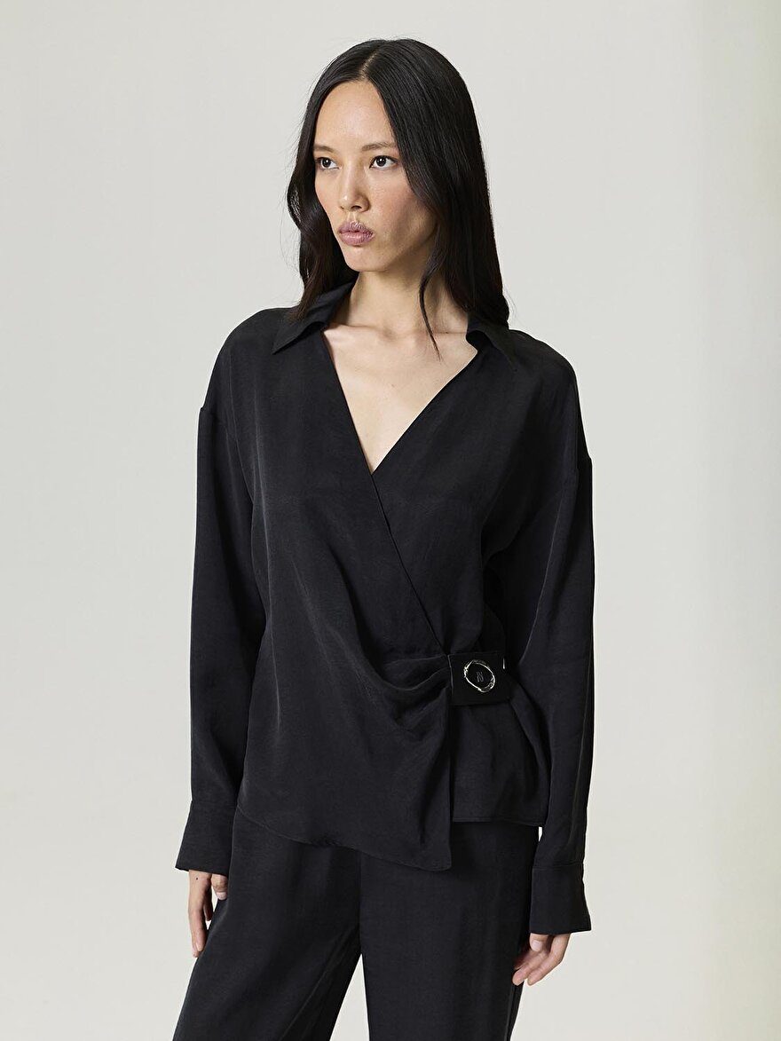 Nocturne Aksesuar Detaylı Bluz