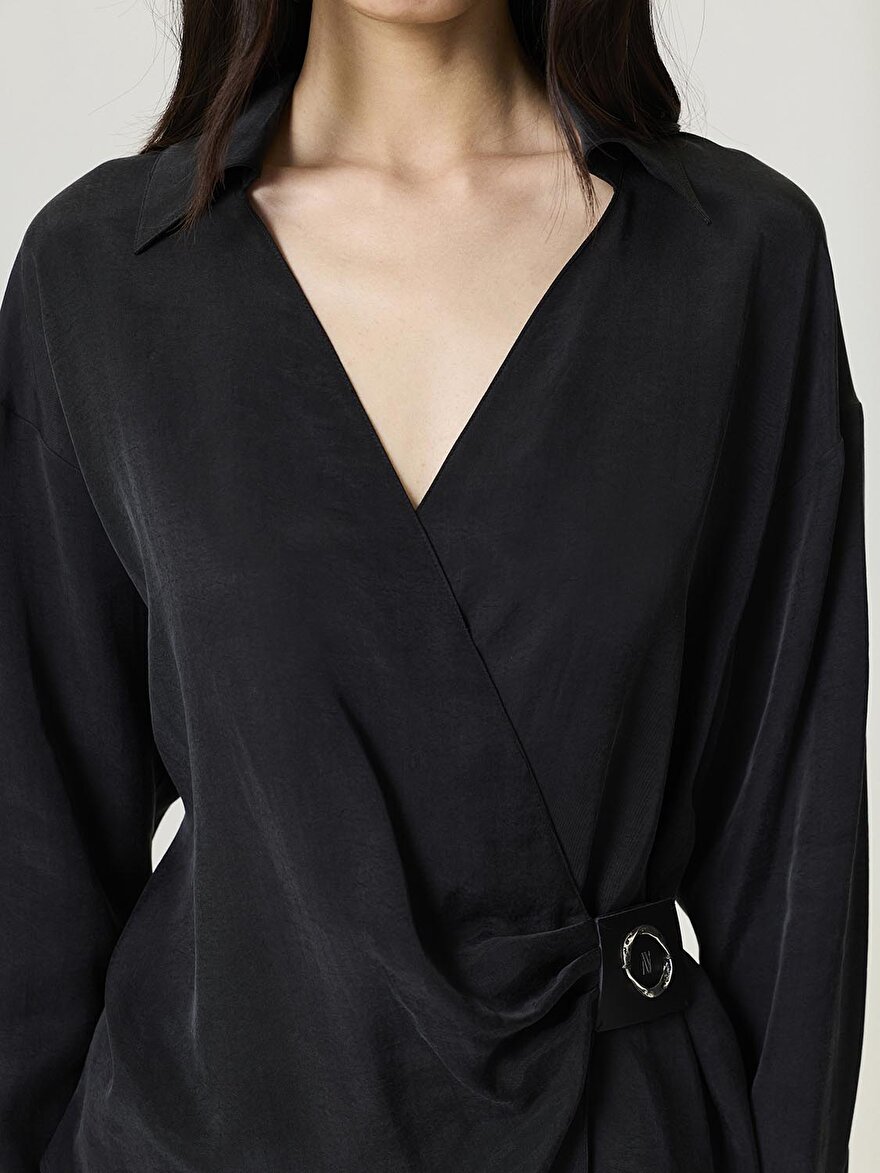 Nocturne Aksesuar Detaylı Bluz