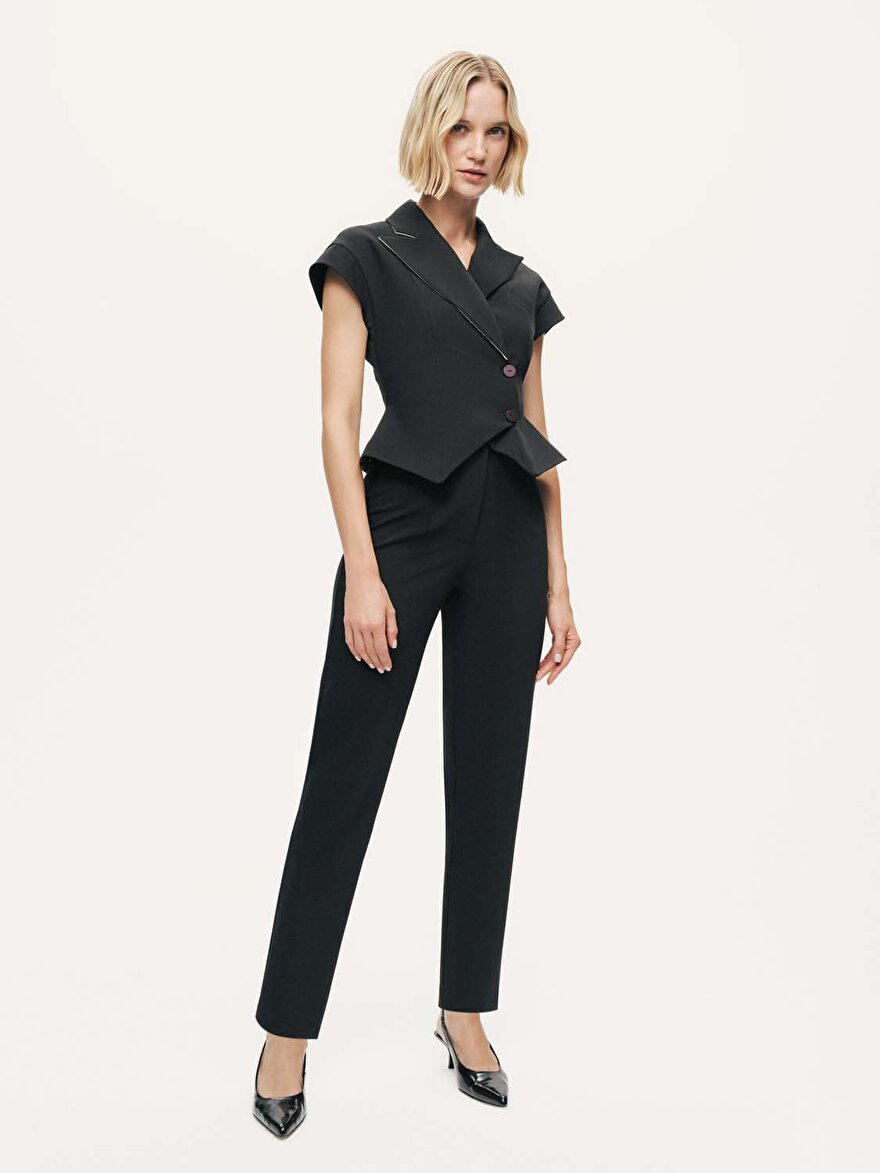 Nocturne Katlı Kruvaze Yaka Yelek