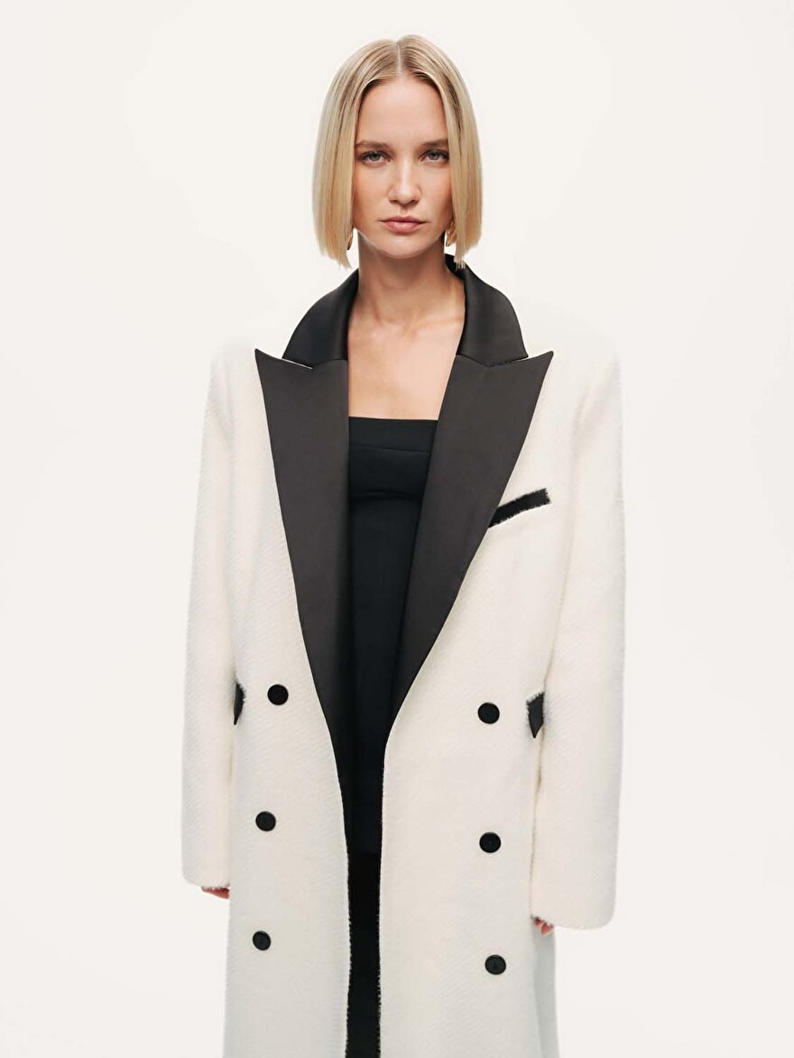 Nocturne Kontrast Detaylı Maxi Kaban