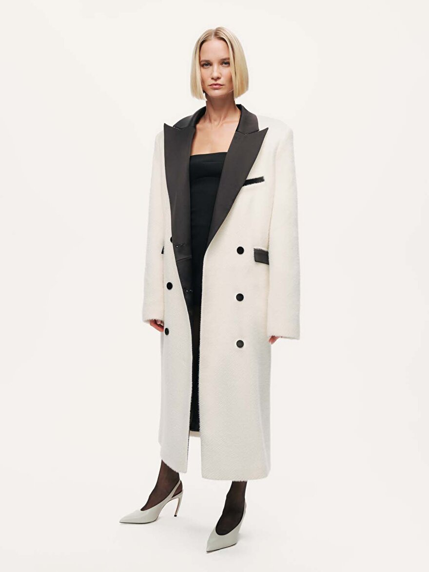 Nocturne Kontrast Detaylı Maxi Kaban