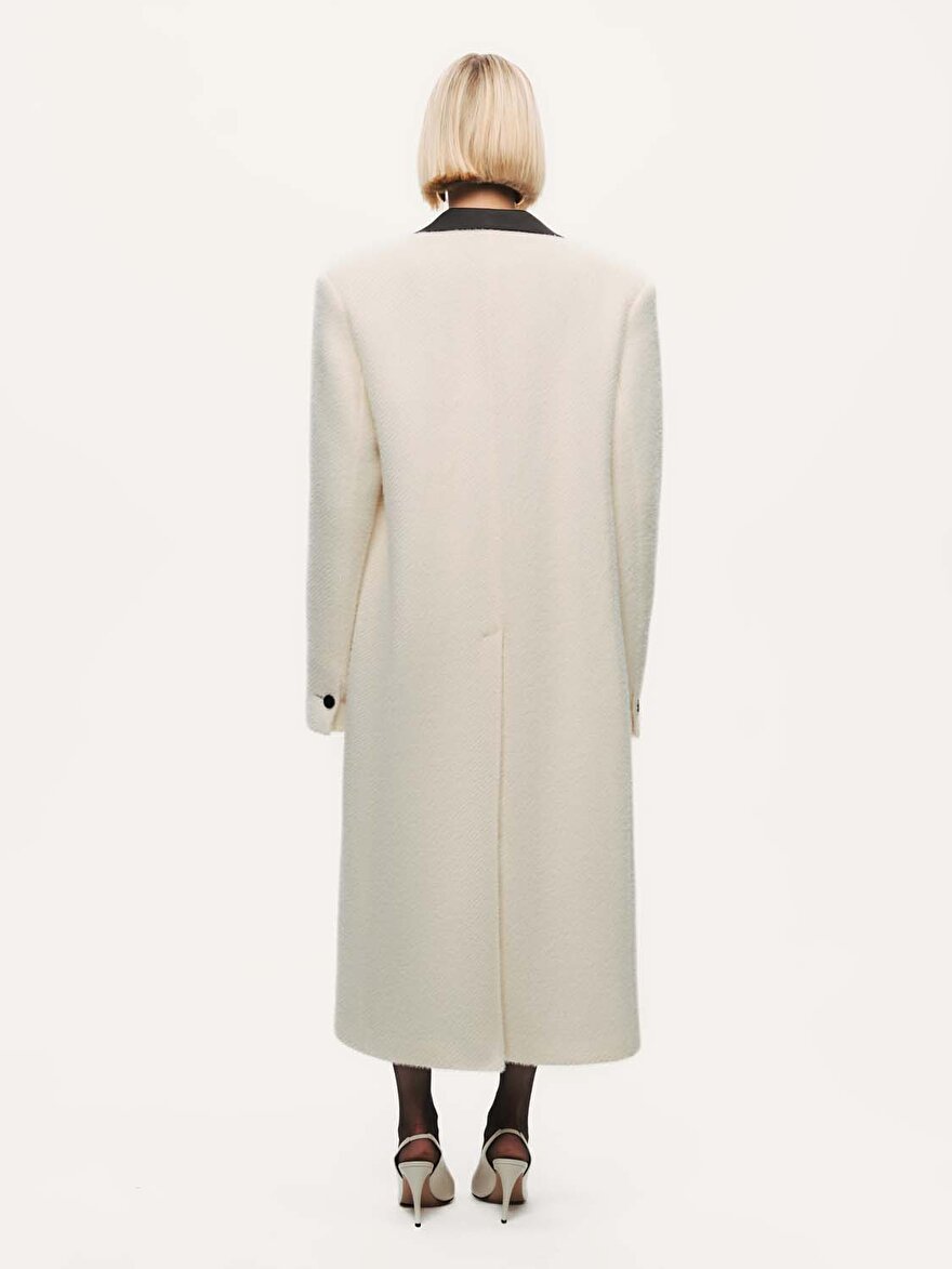 Nocturne Kontrast Detaylı Maxi Kaban