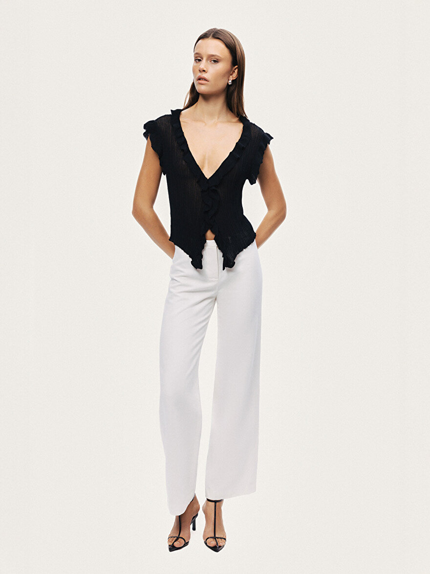 Nocturne Fırfır Detaylı V Yaka Triko