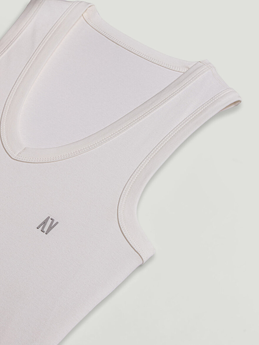 Nocturne V Yaka Kolsuz Tişört