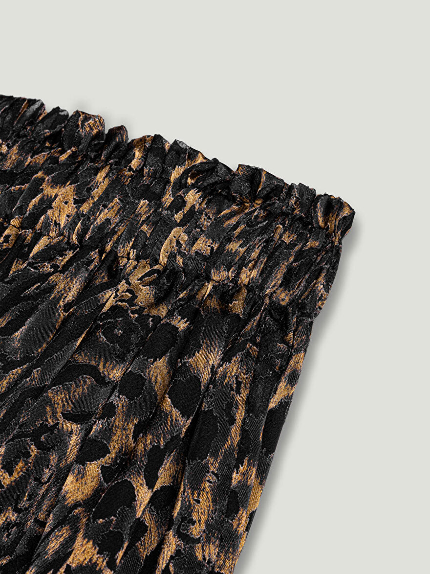 Nocturne Leopar Desenli Dökümlü Şort