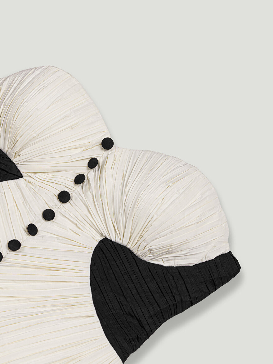 Nocturne Düğme Detaylı Kontrast Büstiyer