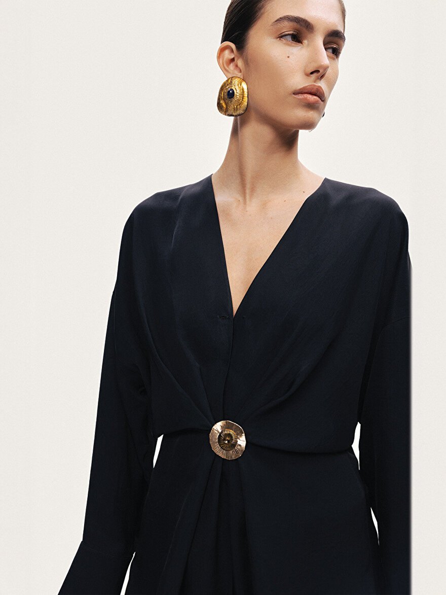 Nocturne Dökümlü Aksesuar Detaylı Gömlek