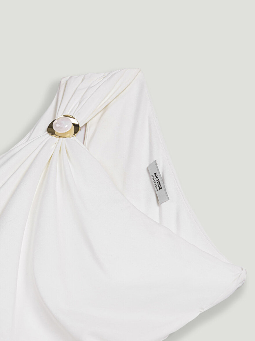 Nocturne Gold Aksesuarlı Kontrast Detaylı Maxi Elbise