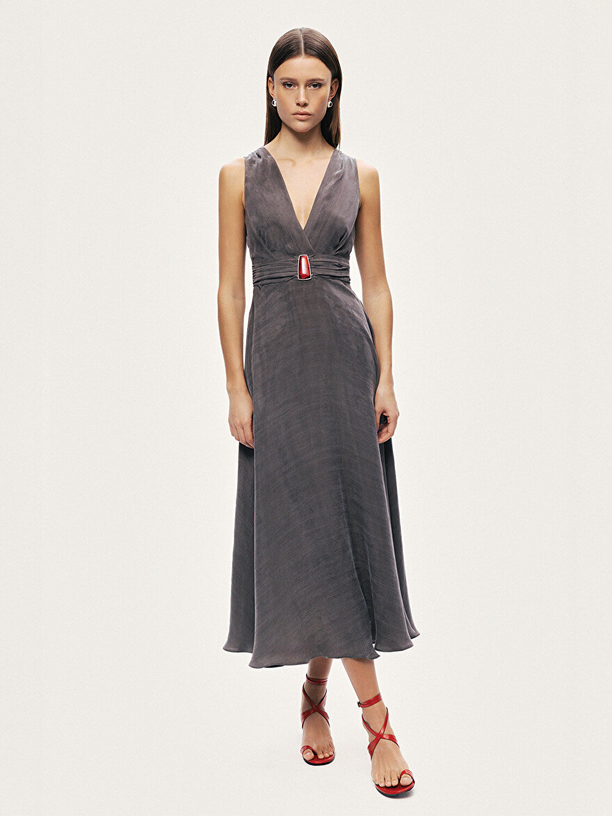 Nocturne Bel Aksesuar Detaylı Midi Elbise