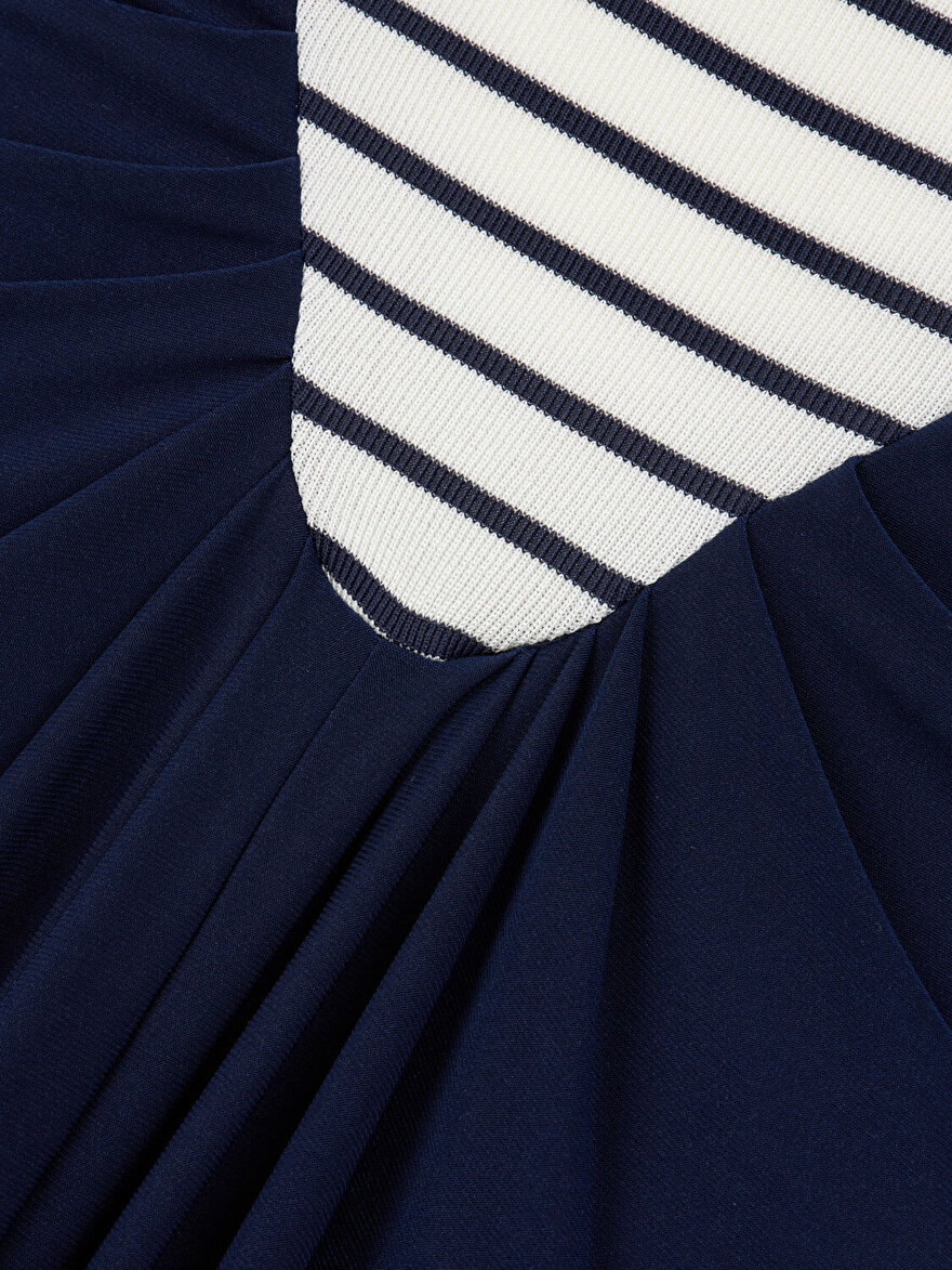 Nocturne Drape Detaylı Halter Yaka Maxi Elbise