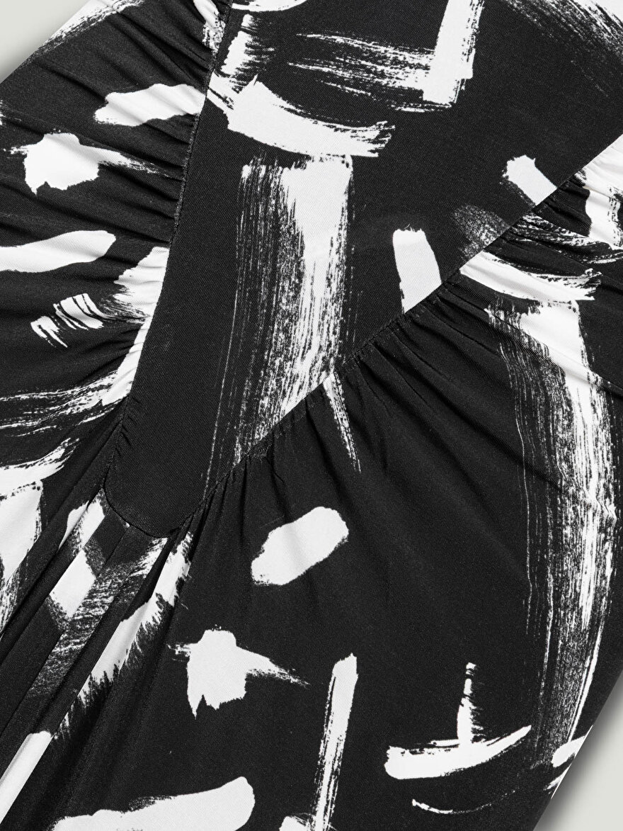 Nocturne Desenli Halter Yaka Maxi Elbise