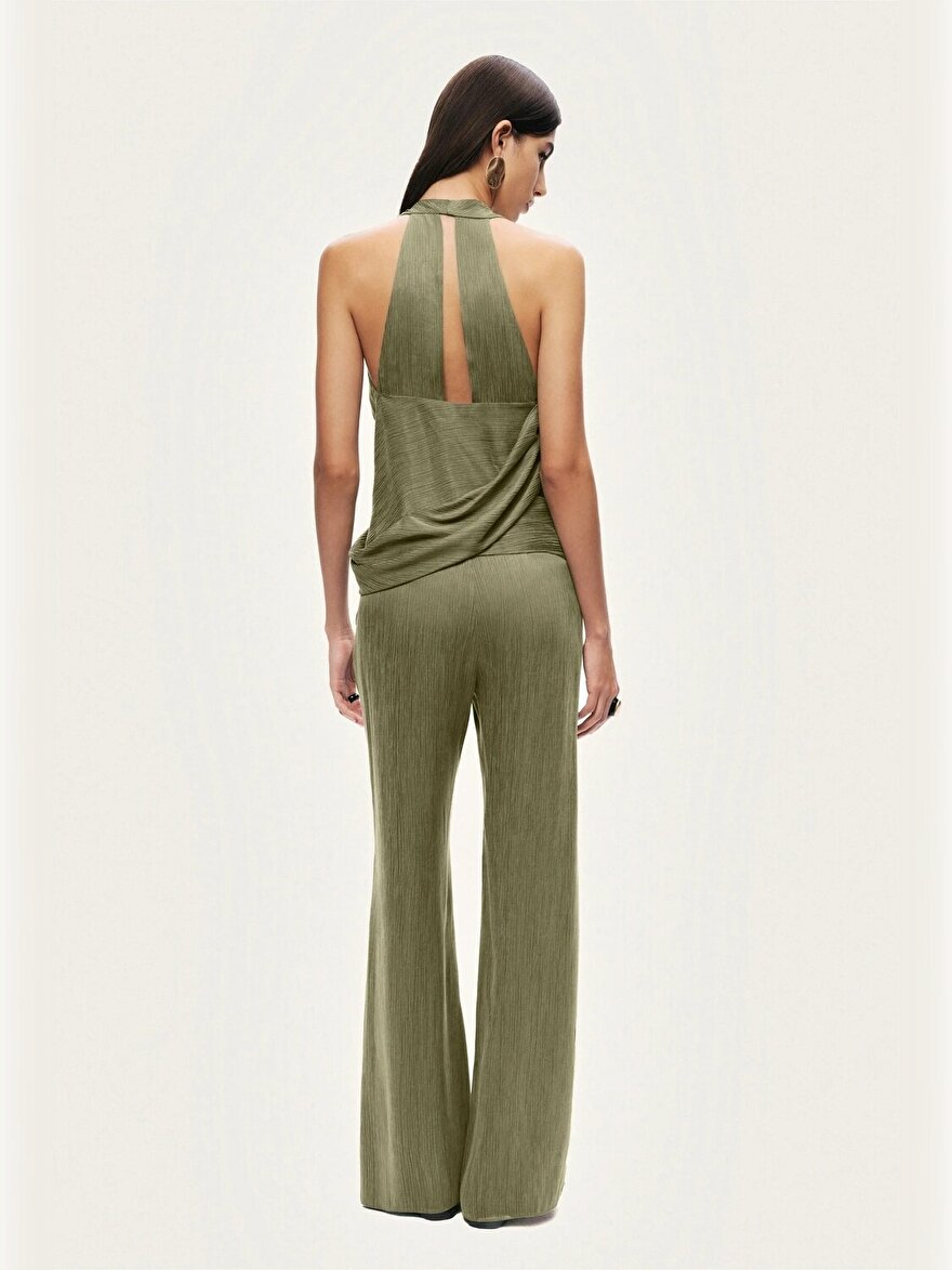 Nocturne Aksesuar Detaylı Halter Yaka Bluz