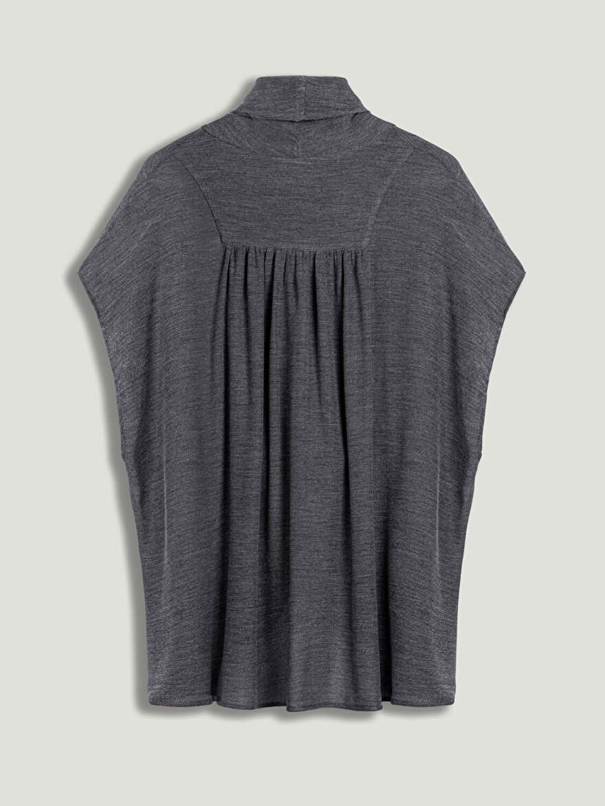 Nocturne Kruvaze Yaka Dökümlü Bluz