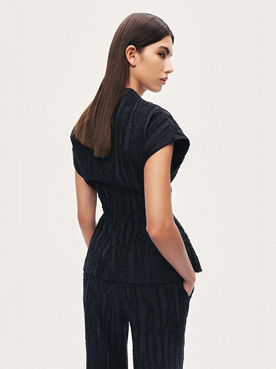 Nocturne Bağlamalı Jakar Detaylı Yelek